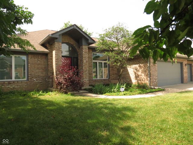 1136 N Manchester Drive, Greenfield, IN 46140