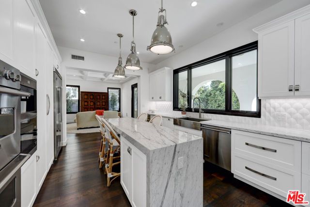 356 S Clark Drive, Beverly Hills, CA 90211