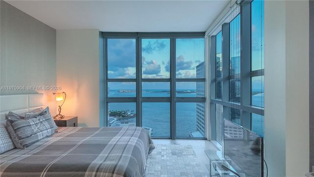 951 Brickell Ave 2910, Miami, FL 33131