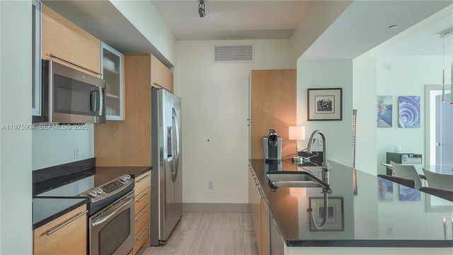 951 Brickell Ave 2910, Miami, FL 33131