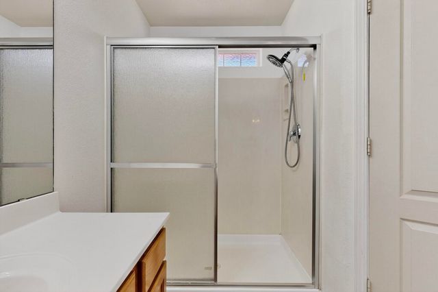 8928 LOWER MEADOW Trail SW, Albuquerque, NM 87121