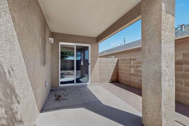 8928 LOWER MEADOW Trail SW, Albuquerque, NM 87121