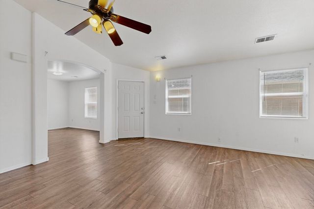 8928 LOWER MEADOW Trail SW, Albuquerque, NM 87121