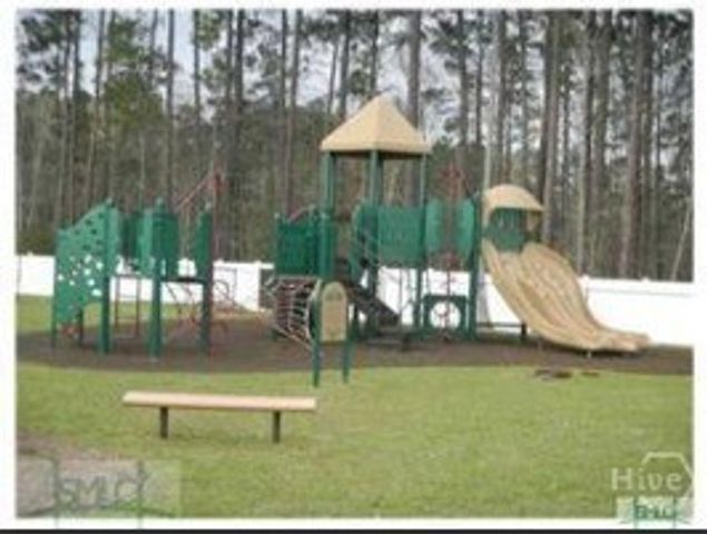 185 Red Oak Drive, Richmond Hill, GA 31324