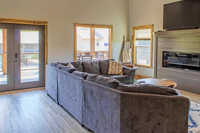 135 Serenity Loop, Glenwood, AR 71943