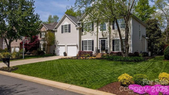 913 Grayscroft Drive, Waxhaw, NC 28173