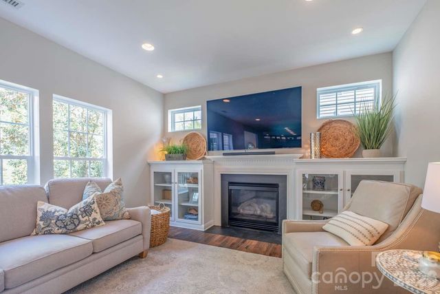 913 Grayscroft Drive, Waxhaw, NC 28173