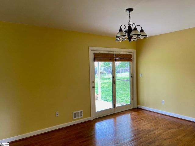 112 Pinehurst Drive, Mauldin, SC 29662