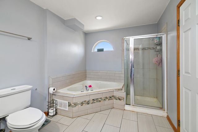 5313 Imperial Drive, Richton Park, IL 60471