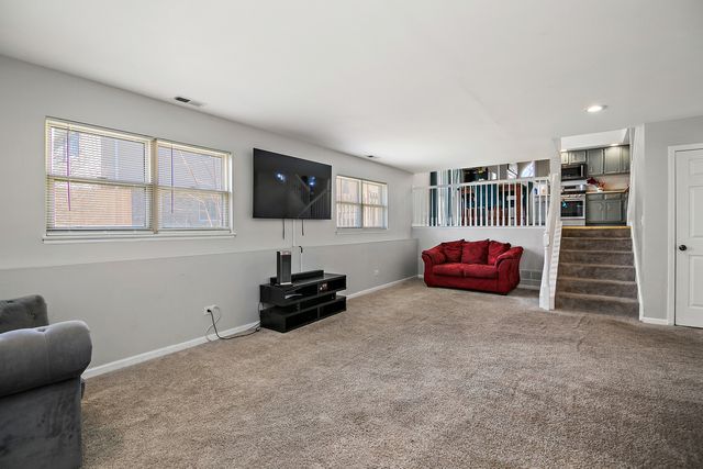 5313 Imperial Drive, Richton Park, IL 60471