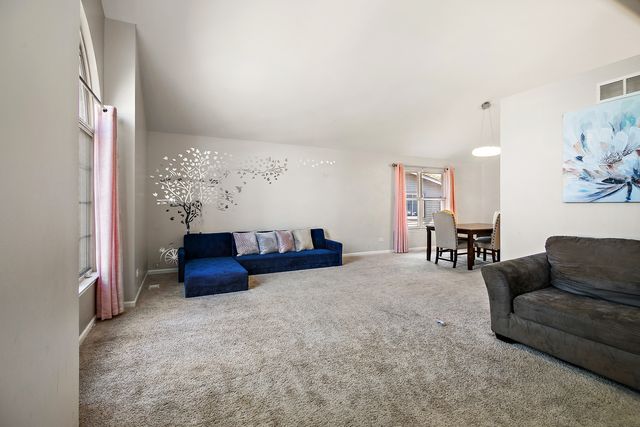 5313 Imperial Drive, Richton Park, IL 60471