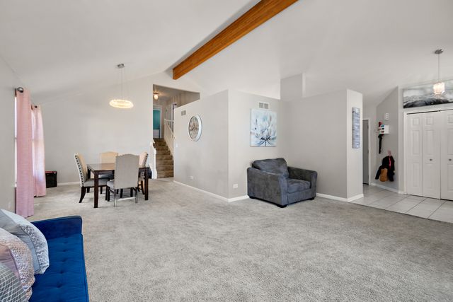 5313 Imperial Drive, Richton Park, IL 60471