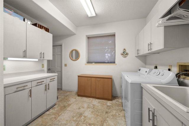 5287 61ST AVENUE S, St Petersburg, FL 33715