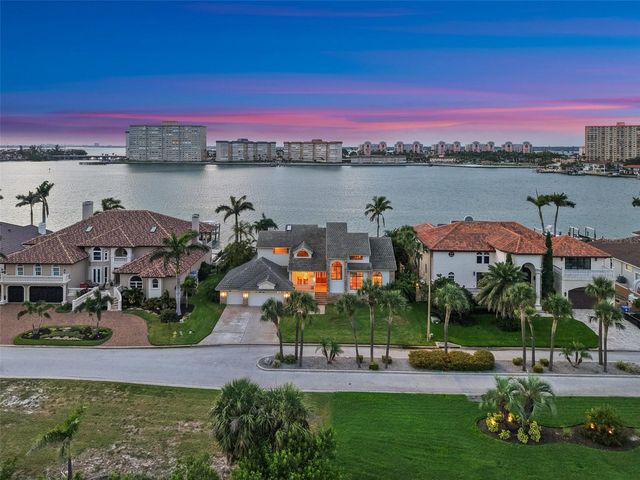 5287 61ST AVENUE S, St Petersburg, FL 33715