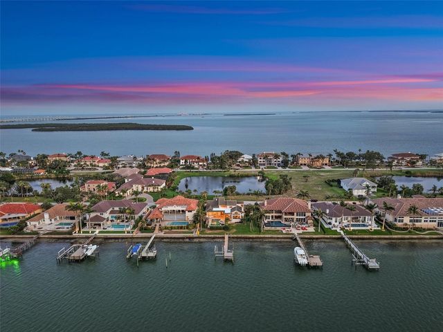 5287 61ST AVENUE S, St Petersburg, FL 33715