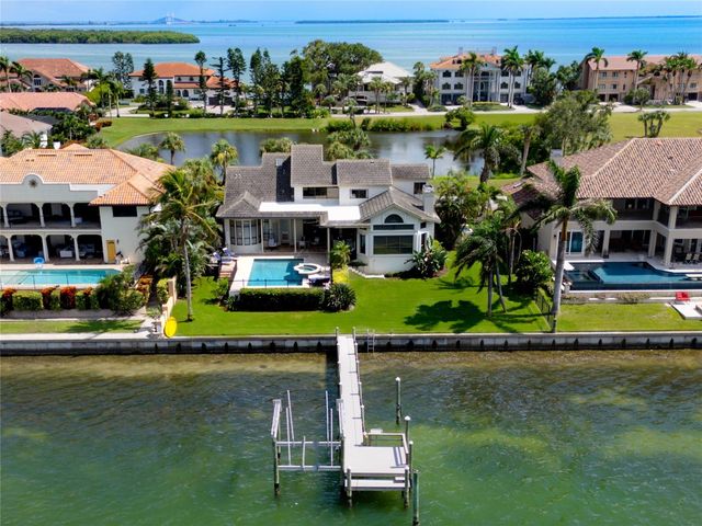 5287 61ST AVENUE S, St Petersburg, FL 33715