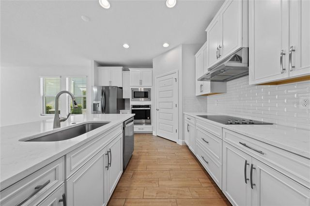 15537 MANGO ISLE STREET, Winter Garden, FL 34787