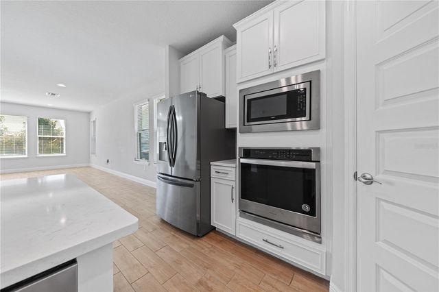 15537 MANGO ISLE STREET, Winter Garden, FL 34787