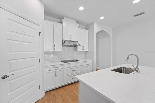 15537 MANGO ISLE STREET, Winter Garden, FL 34787