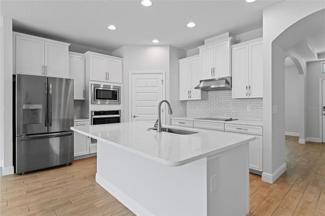 15537 MANGO ISLE STREET, Winter Garden, FL 34787