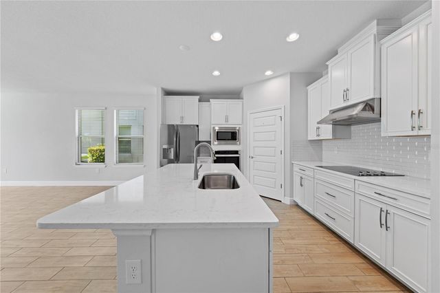 15537 MANGO ISLE STREET, Winter Garden, FL 34787