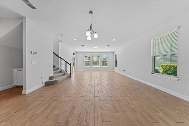 15537 MANGO ISLE STREET, Winter Garden, FL 34787