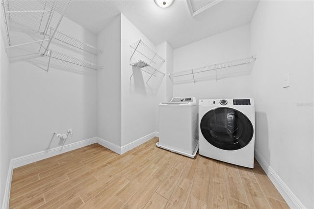 15537 MANGO ISLE STREET, Winter Garden, FL 34787