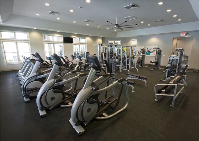 15537 MANGO ISLE STREET, Winter Garden, FL 34787