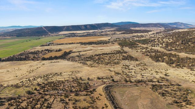 17465 Harpold Road, Malin, OR 97632