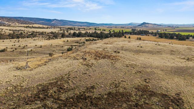 17465 Harpold Road, Malin, OR 97632