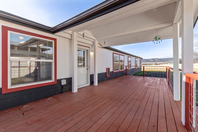 17465 Harpold Road, Malin, OR 97632