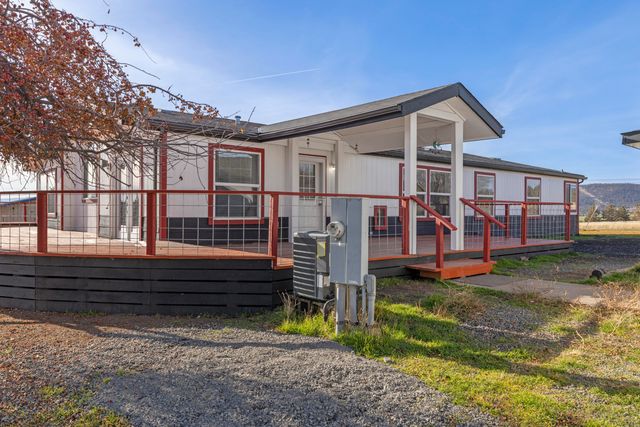 17465 Harpold Road, Malin, OR 97632