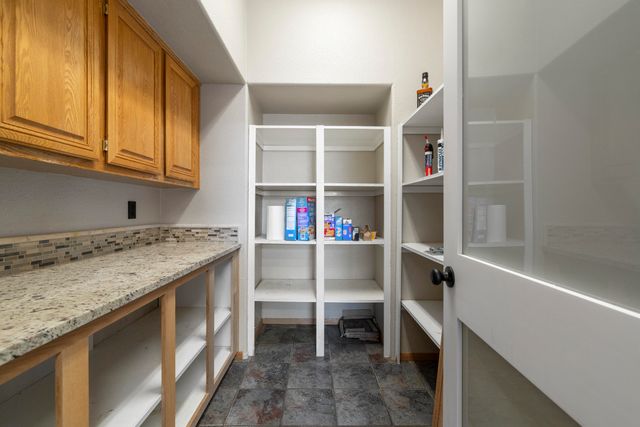 17465 Harpold Road, Malin, OR 97632