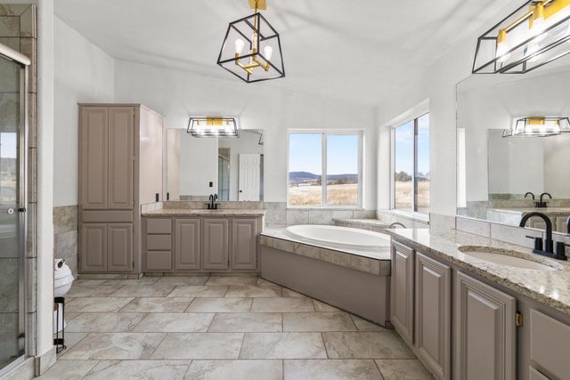 17465 Harpold Road, Malin, OR 97632