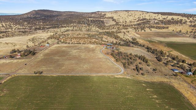 17465 Harpold Road, Malin, OR 97632