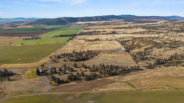 17465 Harpold Road, Malin, OR 97632