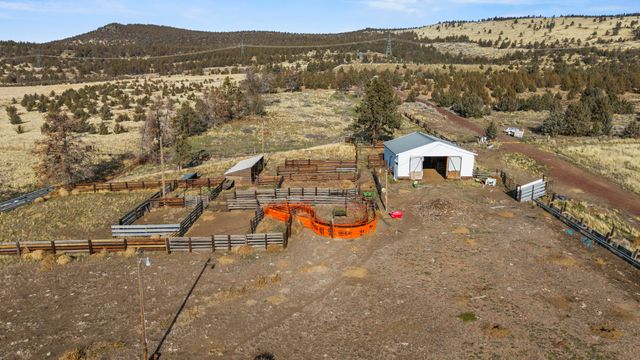 17465 Harpold Road, Malin, OR 97632