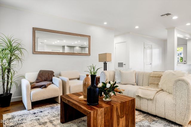 4826 N 34TH Place, Phoenix, AZ 85018