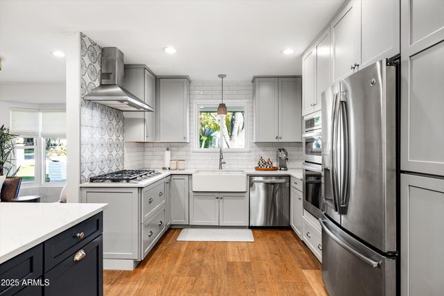 4826 N 34TH Place, Phoenix, AZ 85018