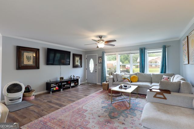 303 Vickery Street, Hartwell, GA 30643