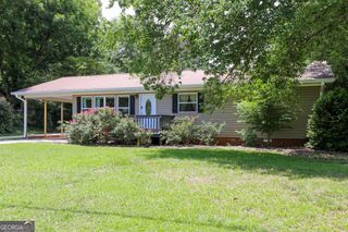 303 Vickery Street, Hartwell, GA 30643