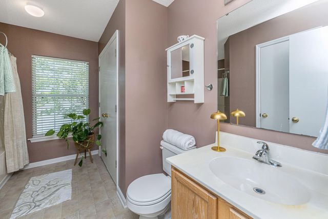 216 Two Pond Loop, Ladson, SC 29456