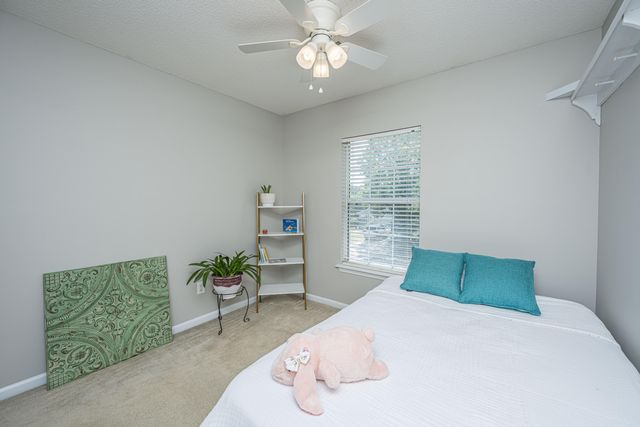 216 Two Pond Loop, Ladson, SC 29456