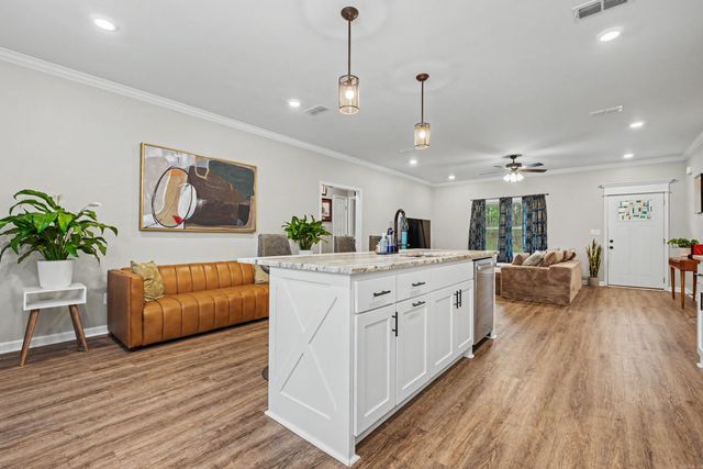 123 Stonebriar Drive, Hot Springs, AR 71913