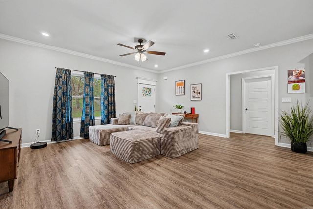 123 Stonebriar Drive, Hot Springs, AR 71913