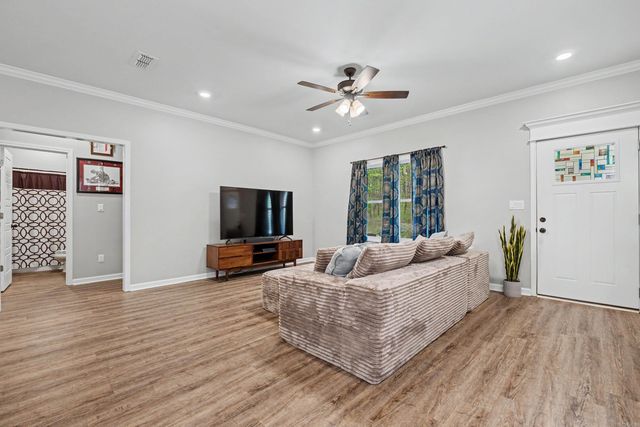 123 Stonebriar Drive, Hot Springs, AR 71913