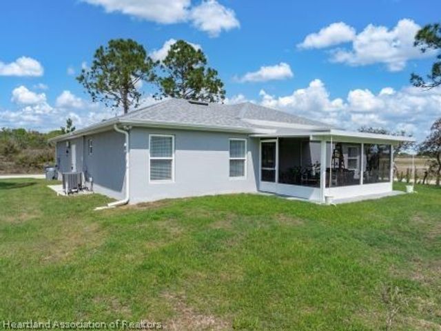 189 Liberty Drive NE, Lake Placid, FL 33852