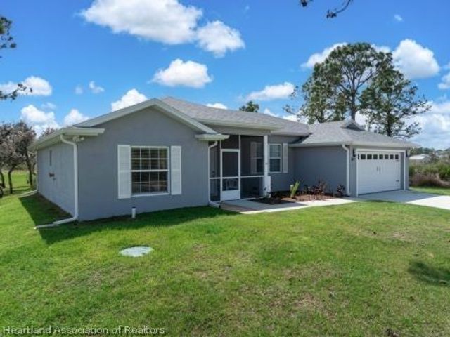 189 Liberty Drive NE, Lake Placid, FL 33852