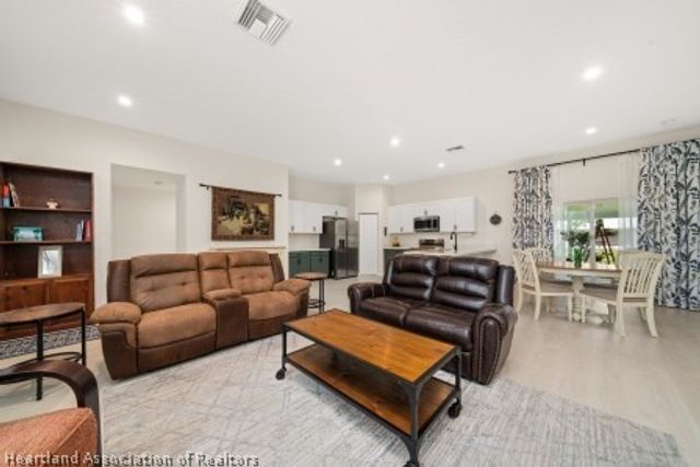 189 Liberty Drive NE, Lake Placid, FL 33852