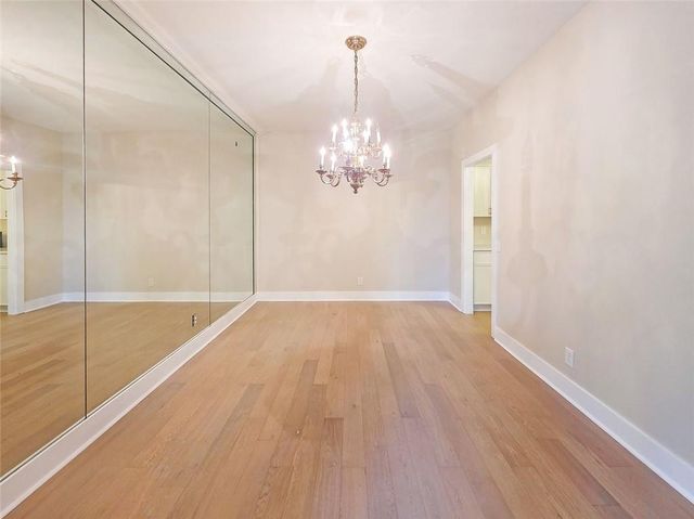 2632 Peachtree NW Road 304B, Atlanta, GA 30305